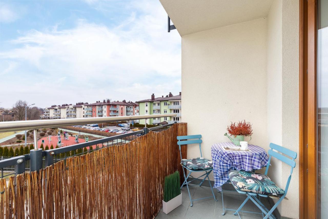 Apartments Cracow Czeczow By Renters Cracovie Extérieur photo